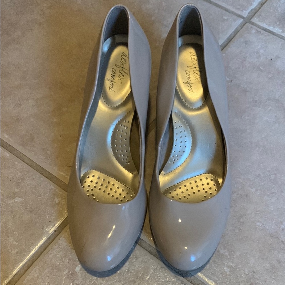 Tan Heels